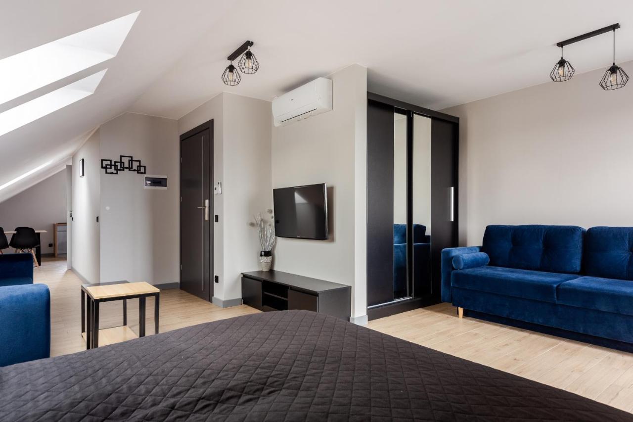 מחלינקי Martinus Apartments מראה חיצוני תמונה